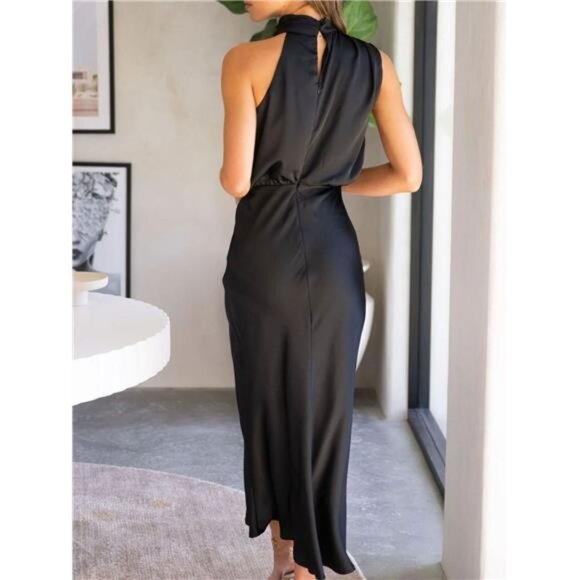 Asymmetrical Ruched Sleeveless Midi Dress - Picture 13 of 15